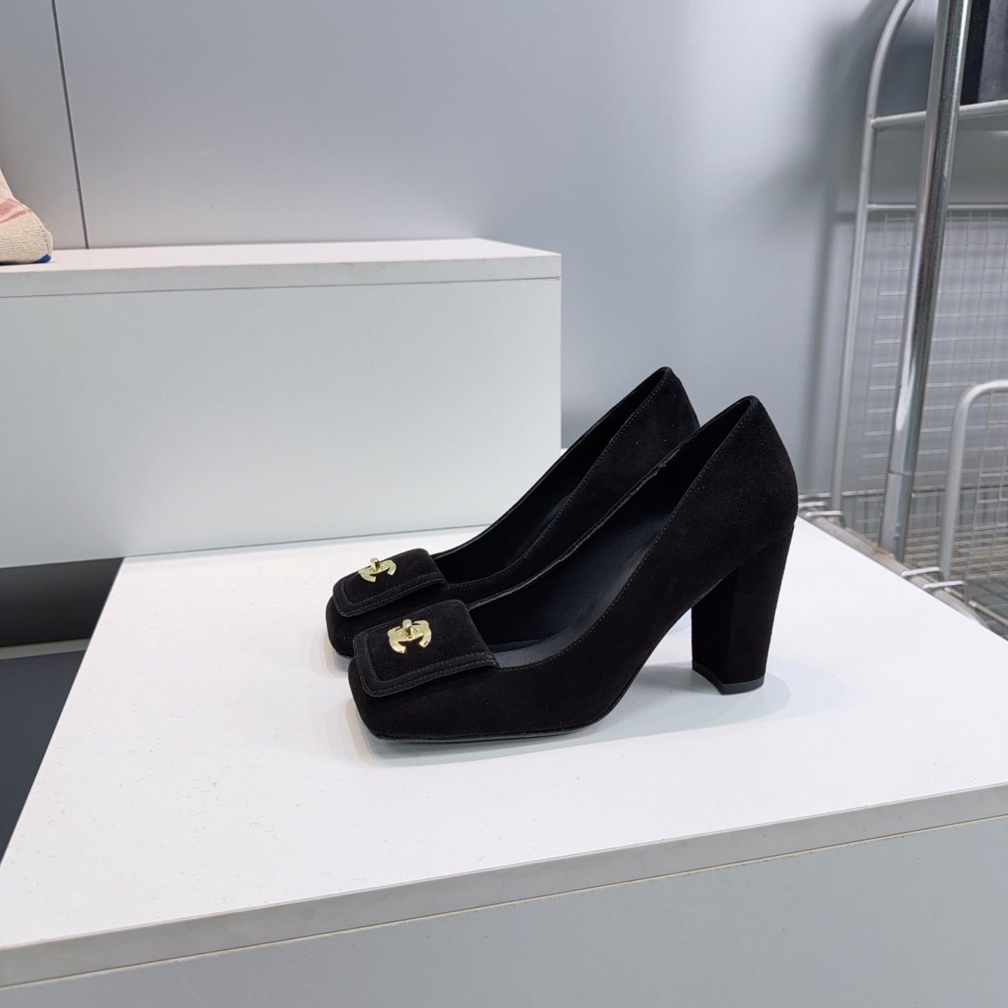 CHANEL 26S SQUARE-TOE HIGH HEELS 95 MM IN BLACK SUEDE