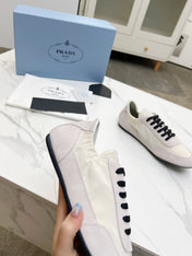 COLLAPSE SNEAKERS IN BEIGE SUEDE AND NYLON