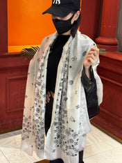 CHANEL 25S SCARF 200 IN CASHMERE 727296
