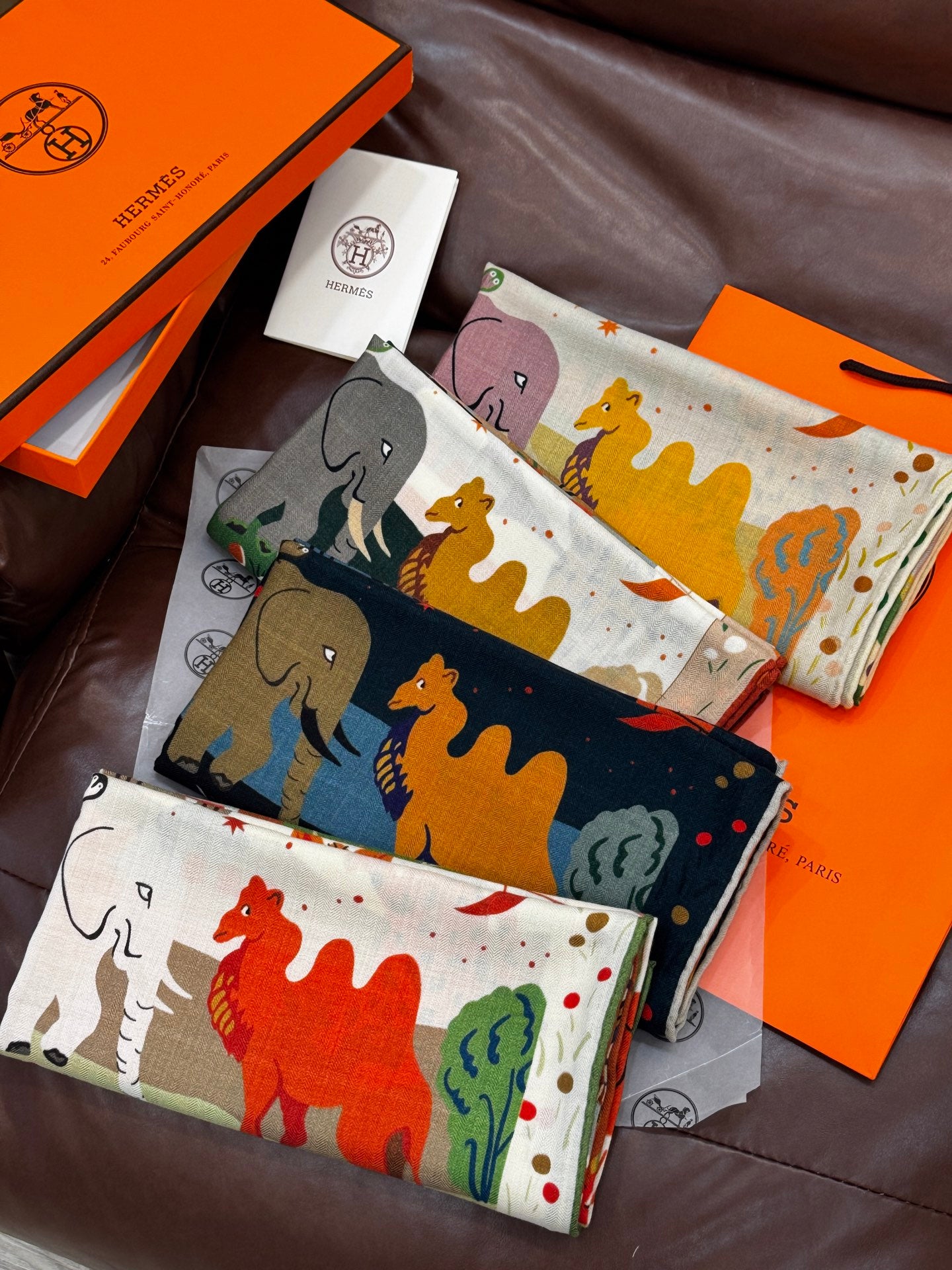 HERMES 25S SCARF 140 IN SILK 733915