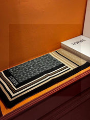 LOEWE 25S SCARF 140 IN CASHMERE SILK 738549