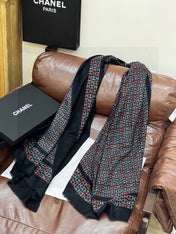 CHANEL 25S SCARF 200 IN CASHMERE 931462