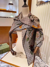 GUCCI 26S SCARF 180 IN CASHMERE 316718