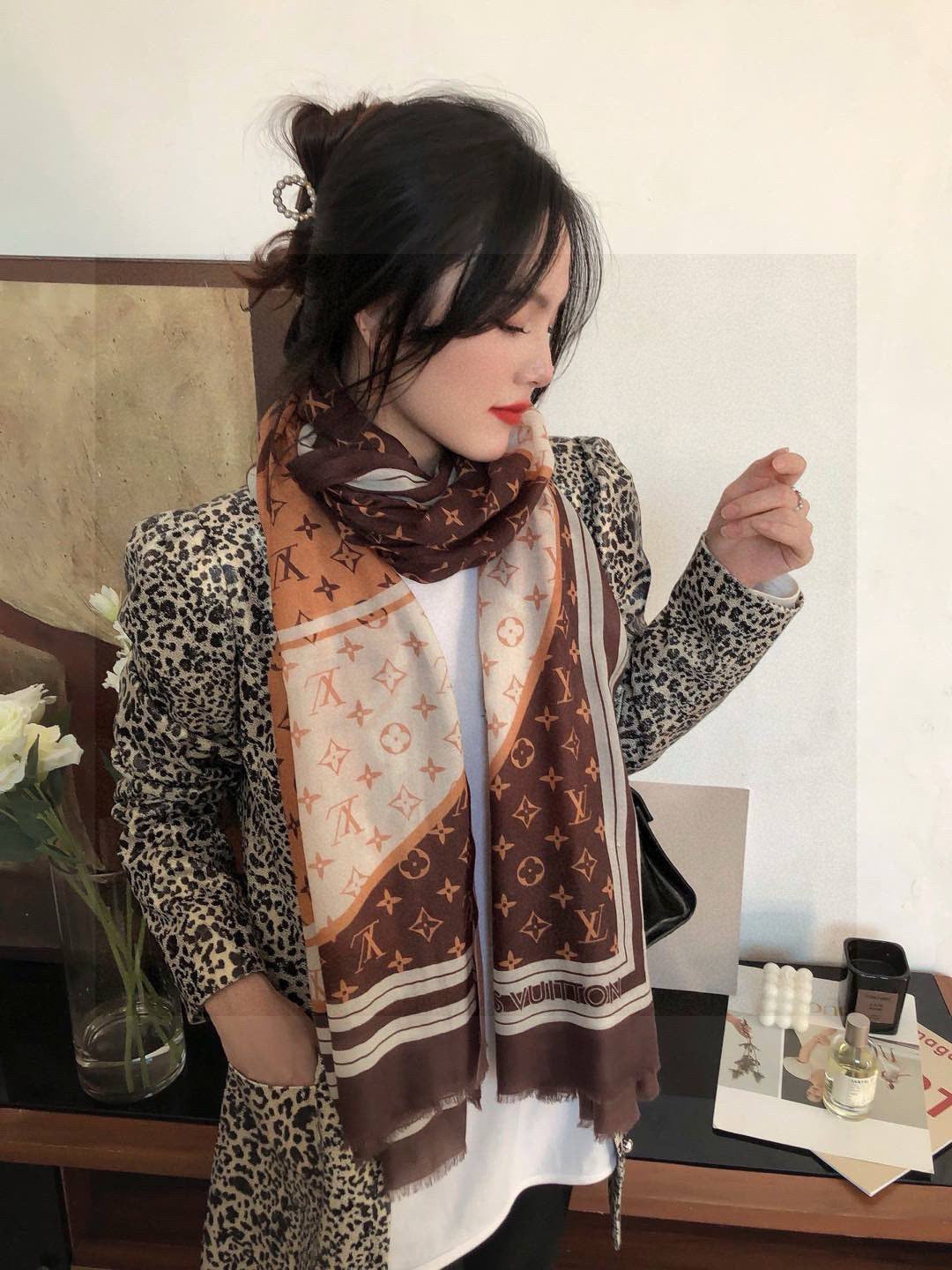 LV 26S SCARF 200 IN CASHMERE AND SILK 316731