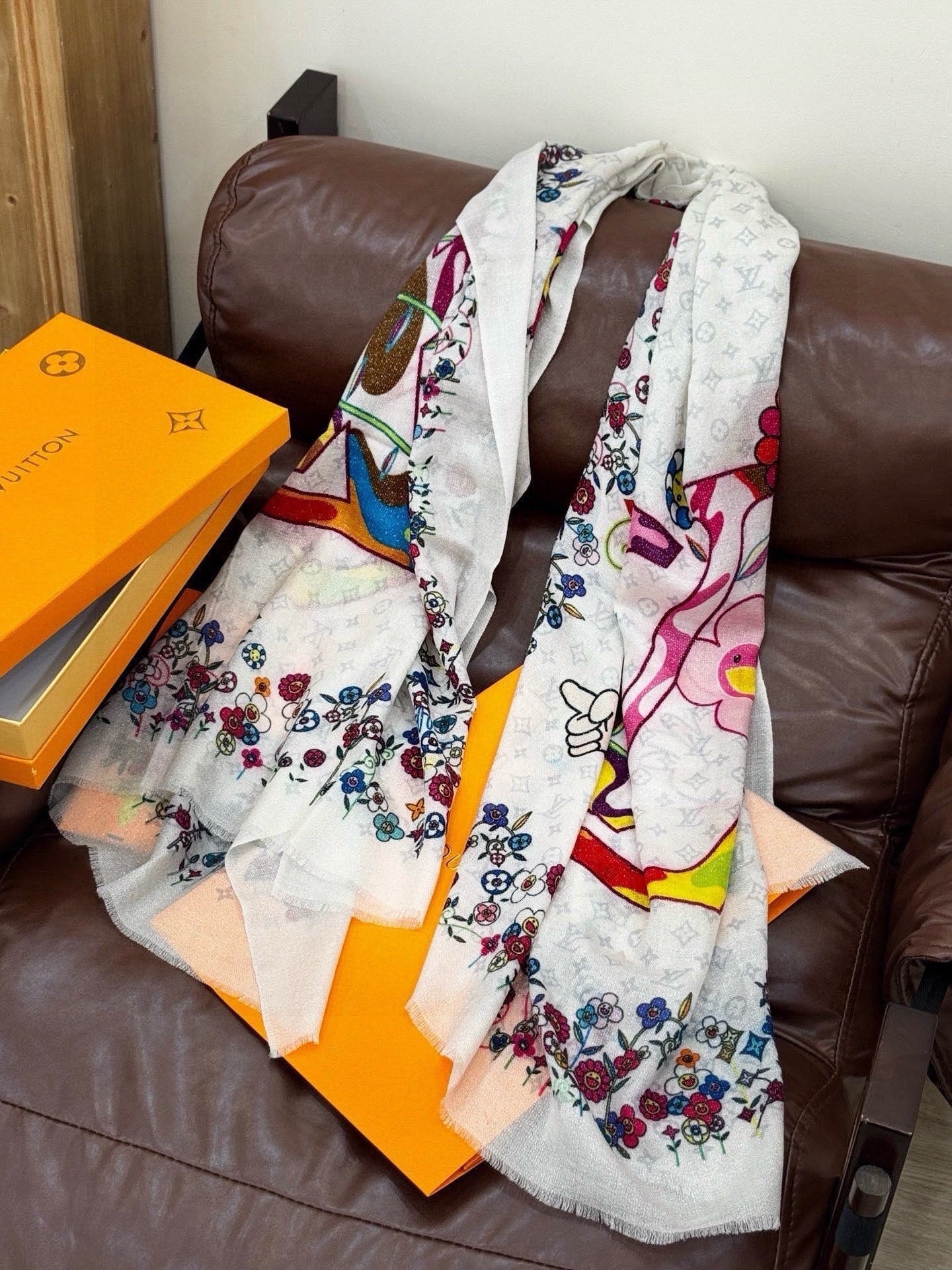LV 26S SCARF 200 IN CASHMERE 318508