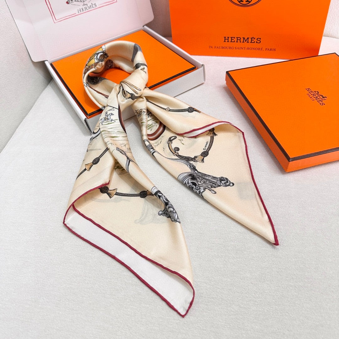 HERMES 26S SCARF 90 IN SILK 303213