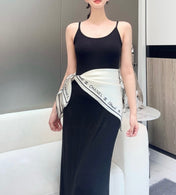 CHANEL 25S SCARF 90 IN SILK 732122