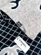 CHANEL 25S SCARF 185 IN CASHMERE 721525