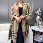 BURBERRY 26S SCARF 220CM IN SILK WOOL 318424