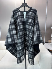BURBERRY 26S REVERSIBLE CHECK FRINGED CAPE 150CM IN CASHMERE 309446