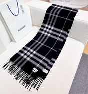 BURBERRY 26S SCARF 168CM IN CASHMERE 184983