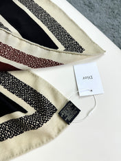 DIOR 26S SCARF 140CM IN CASHMERE SILK 304566