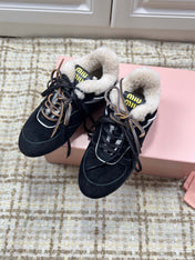 MIUMIU 26S SNEAKERS IN BLACK SUEDE AND SHEARLING