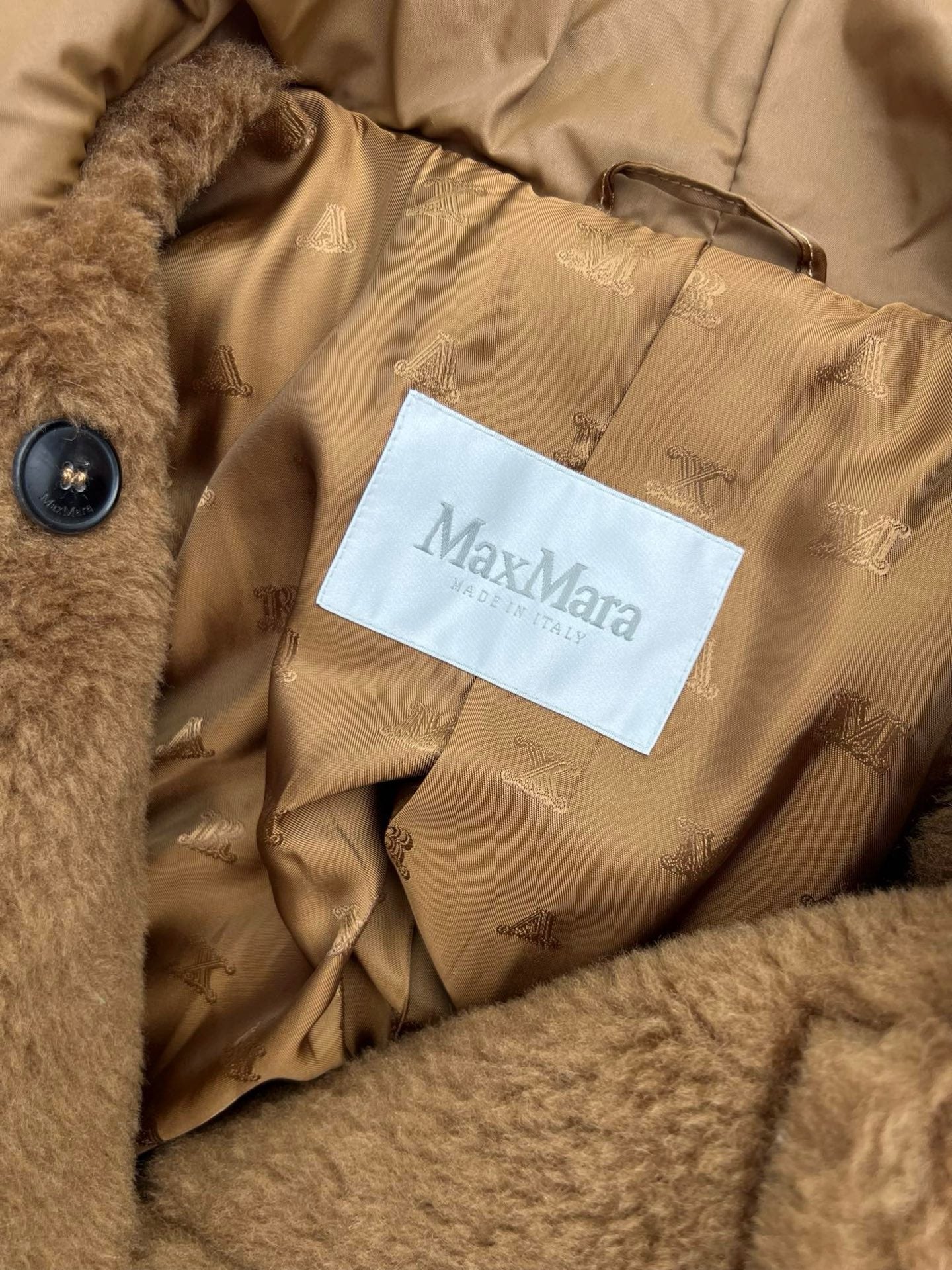 DIOR 25S LONG TEDDY COAT STYLE 259