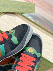 GUCCI 26S SCREENER SNEAKER IN BLACK SUEDE AND GREEN LEATHER