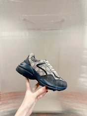 GG RHYTON TRAINER CHARCOAL AND LIGHT GRAY CALFSKIN