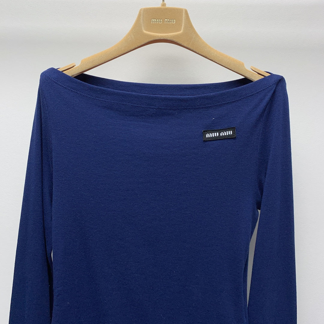 MIUMIU OFF-SHOULDER LOGO T-SHIRT 268133