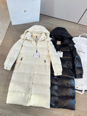 MONCLER 25S DOWN JACKET 305