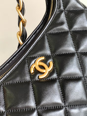 CHANEL 25S HOBO BAG 32 CM IN BLACK LAMBSKIN WITH GOLD HARDWARE