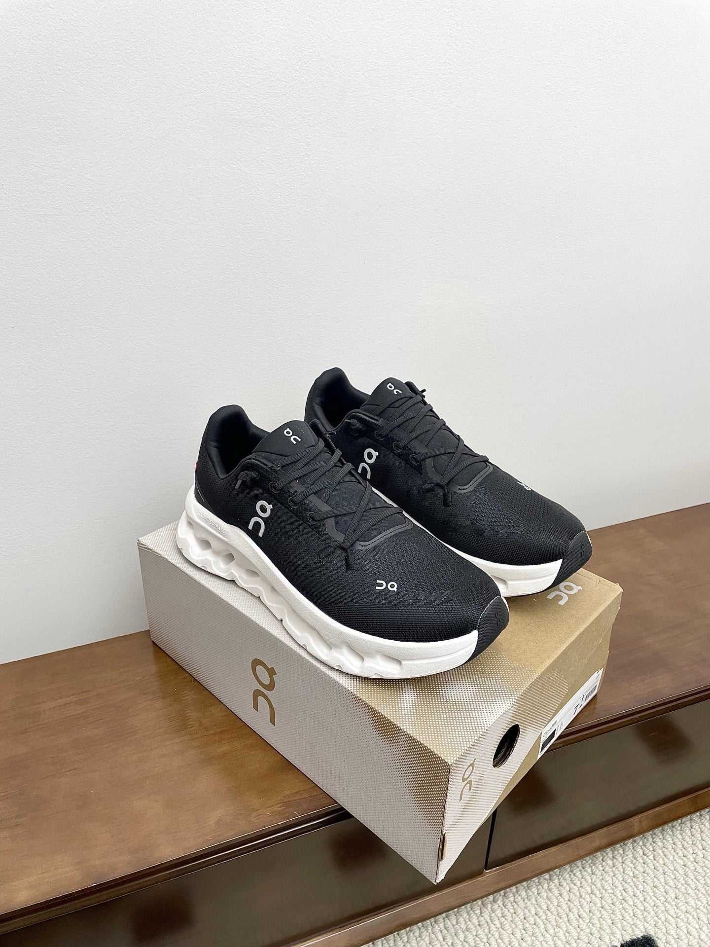 LOEWE 26S CLOUDTILT SNEAKER IN BLACK AND WHITE RECYCLED POLYESTER