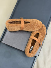 ALAIA 25S COZY MARY JANE SHEARLING FLATS IN CARAMEL