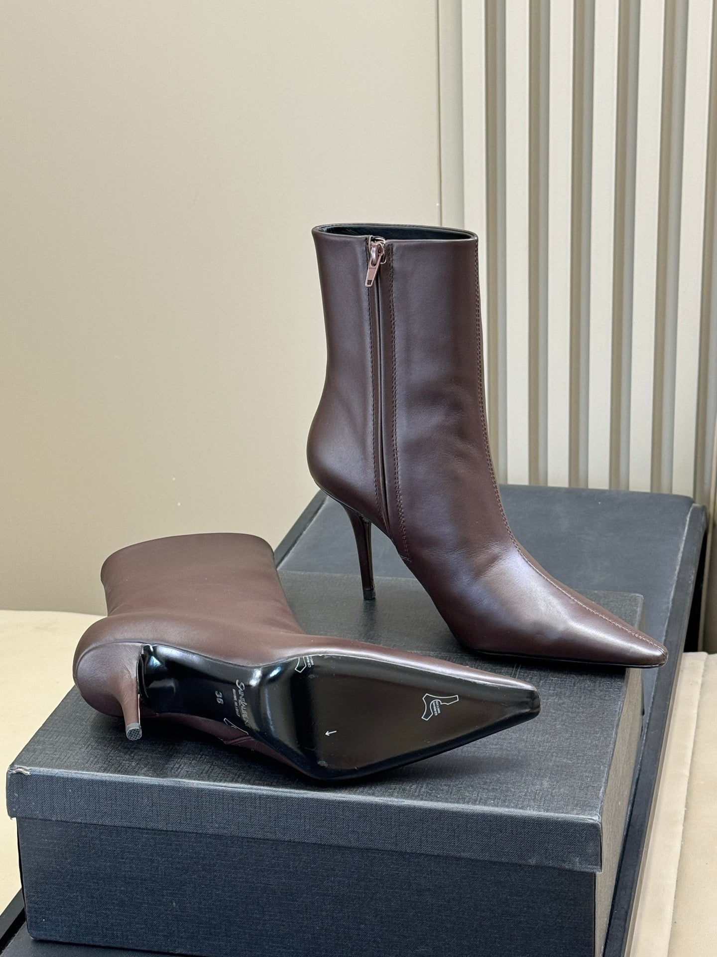 YSL 26S ZIPPERED HEELED BOOTS IN DUSTY BROWN CALFSKIN