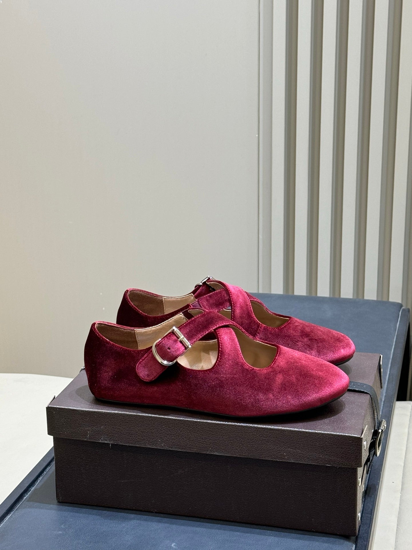 ALAIA 26S MARY JANE BALLET FLATS IN DARK RED VELVET
