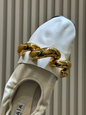 ALAIA 26S KNIT BALLET FLATS IN CREAM WHITE LAMBSKIN WITH GOLD HARDWARE