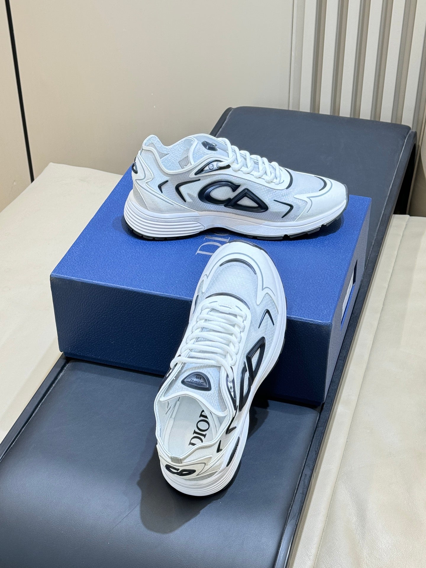 DIOR 26S B30 COUNTDOWN TECH SNEAKER IN WHITE TECHNICAL FABRIC AND SUEDE
