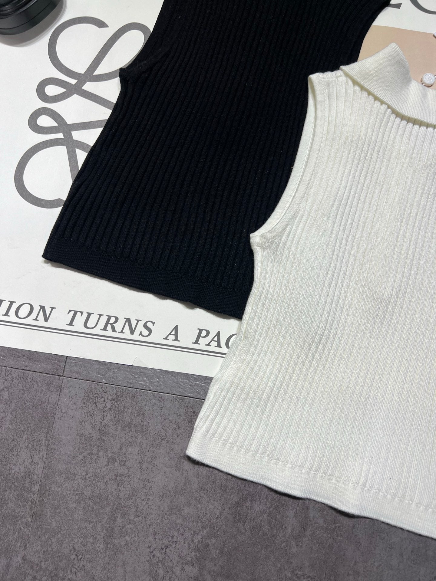 CHANEL 26S KNIT TANK TOP STYLE 1098