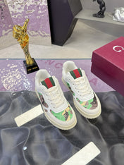 GUCCI 26S SNEAKER IN WHITE AND GREEN CALFSKIN