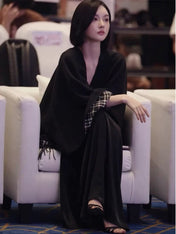 CHECK DOUBLE-SIDED CAPE 150 CM IN BLACK CASHMERE 401927