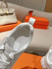 MAINLAND SNEAKER IN PALE GRAY SUEDE AND WHITE CALFSKIN 959308