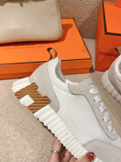 MAINLAND SNEAKER IN PALE GRAY SUEDE AND WHITE BREATHABLE MESH FABRIC