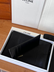 CELINE 25S ZIPPED CARD HOLDER 11 IN BLACK CALFSKIN GOLD HARDWARE