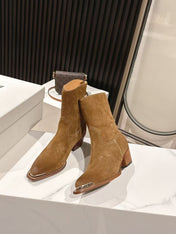 CELINE 25S CHELSEA BOOTS CLASSIC 45MM IN BROWN SUEDE