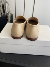 CHLOÉ 26S LOAFERS IN BEIGE CALFSKIN