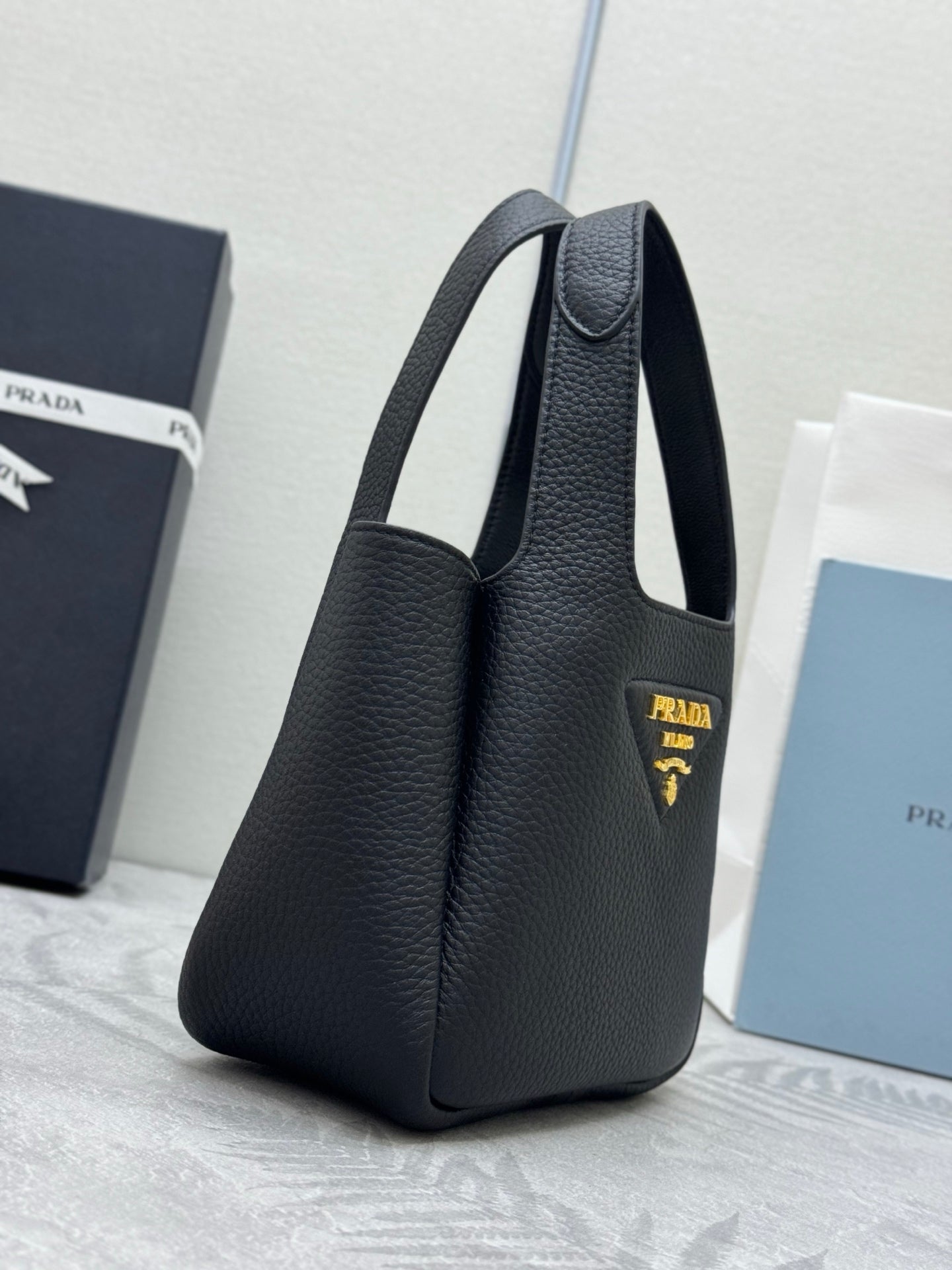 PRADA 25S TOTE MINI BAG 18 IN BLACK CALFSKIN GOLD HARDWRE