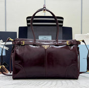 PRADA 25S BONNIE LARGE HANDBAG 38 IN BURGUNDY GLOSSY CALFSKIN GOLD HARDWRE