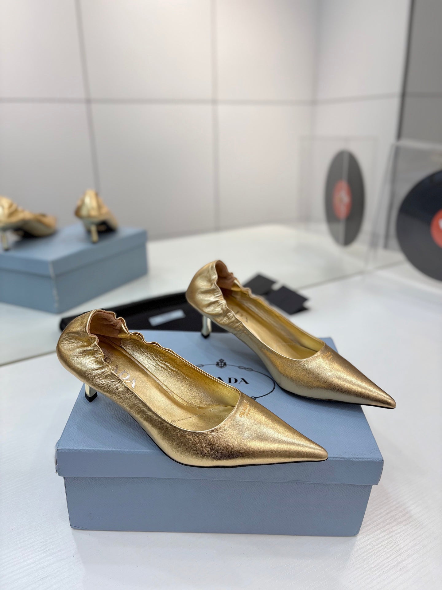 PRADA 26S PUMPS 55MM IN GOLD CALFSKIN