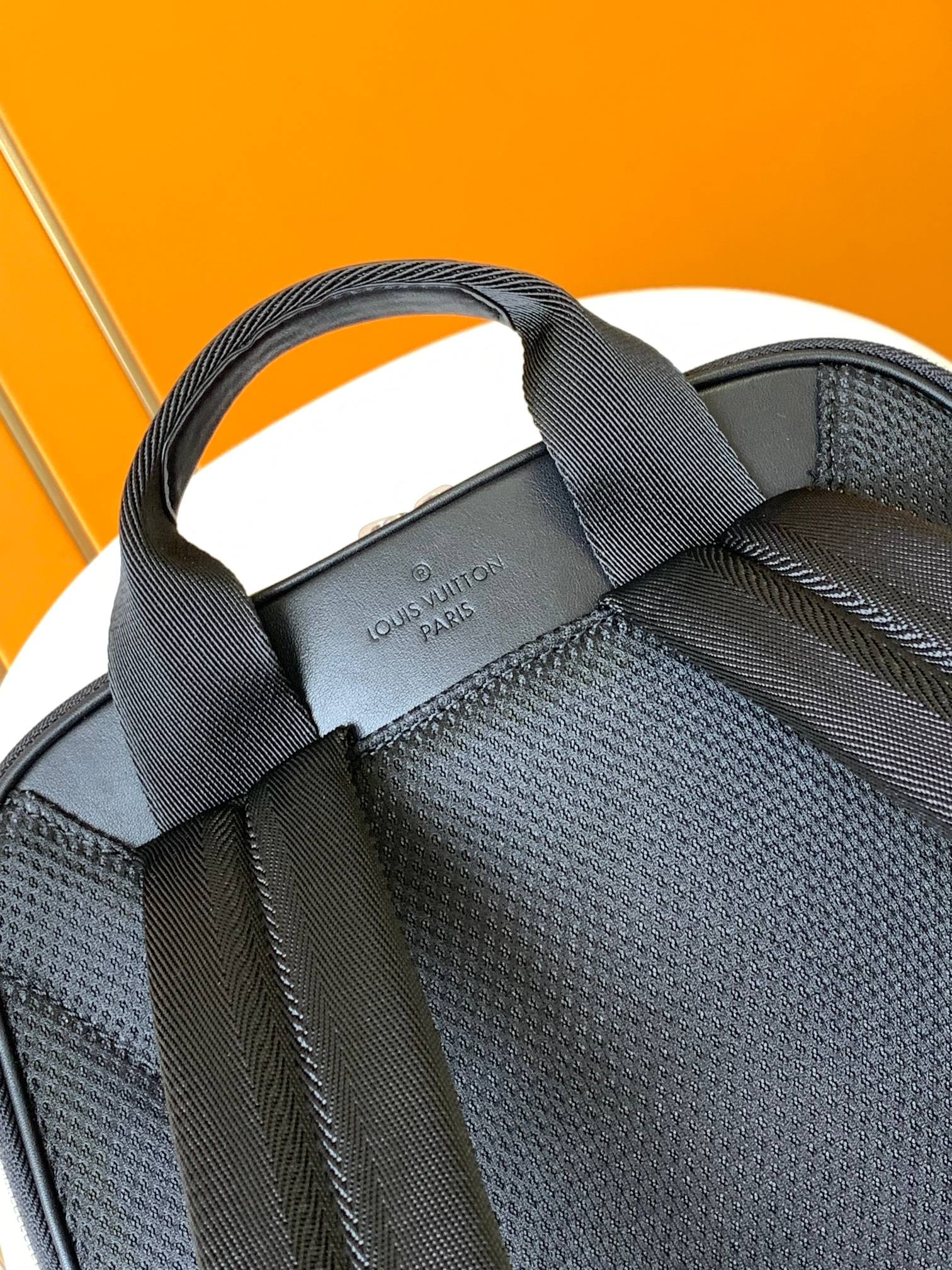 LV 25S MICHAEL BACKPACK 42 IN DAMIER INFINI ONYX CALFSKIN