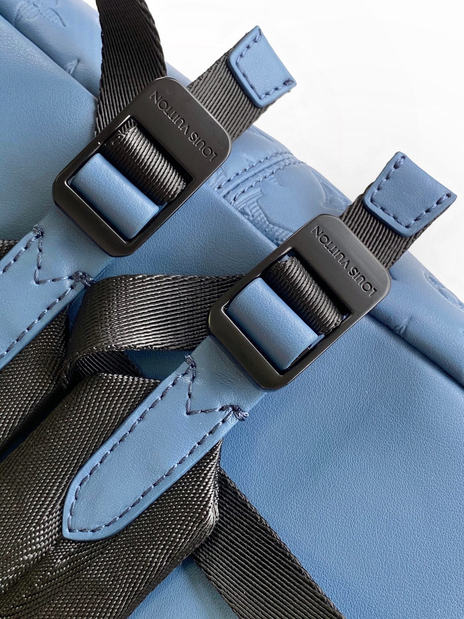 DISCOVERY BACKPACK 38 IN BLUE MONOGRAM ECLIPSE CANVAS AND TAURILLON