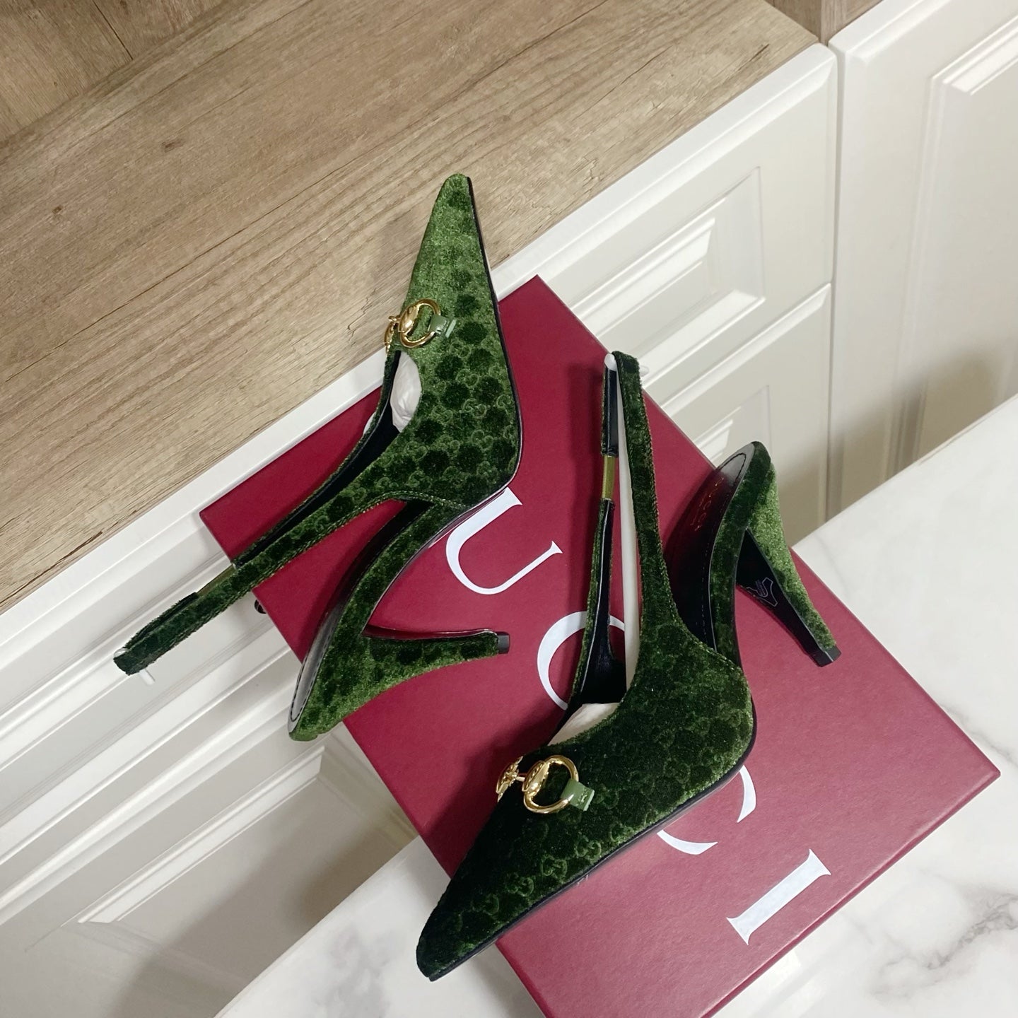 GUCCI 26S SLINGBACK HEELS 85 MM IN DARK GREEN VELVET