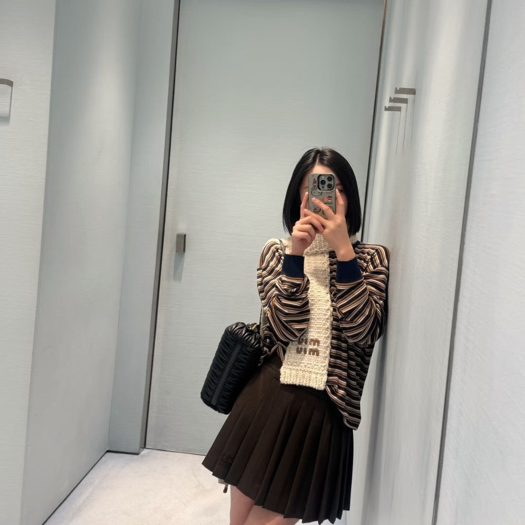 MIUMIU 26S LONG SLEEVED COLLARED SHIRT 945