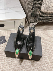 DUNE HIGH 10 CM SLINGBACK PUMPS IN BLACK PATENT LEATHER WITH GREEN CRYSTAL