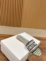 DIOR 26S D-CLUB FLAT SLIDES IN BLACK AND WHITE HOUNDSTOOTH