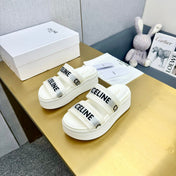 WHITE BLOCK SLIDE MESH NYLON AND TEXT WITH JACQUARD