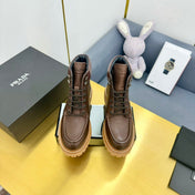 LACE-UP ANKLE BOOTS IN CHOCOLATE BROWN CALFSKIN