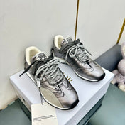 DIOR 26S RUNNING SNEAKER IN DARK SILVER CALFSKIN AND BEIGE SUEDE