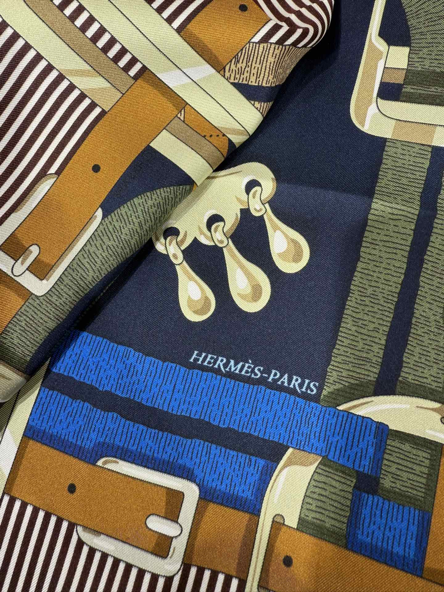 HERMES 26S SCARF 90 IN SILK 307104